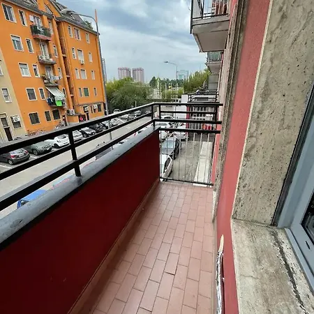 Lovely Near Naviglio Grande 아파트